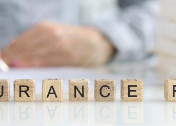 découvrez comment rédiger une plainte efficace auprès de votre assurance en cas de crise et obtenez gain de cause rapidement grâce à nos conseils pratiques.