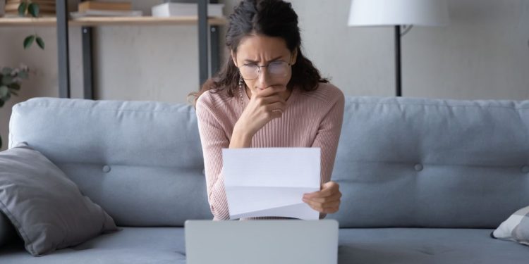 Certaines personnes préfèrent renoncer à leur assurance habitation tout en décidant de rester chez elles