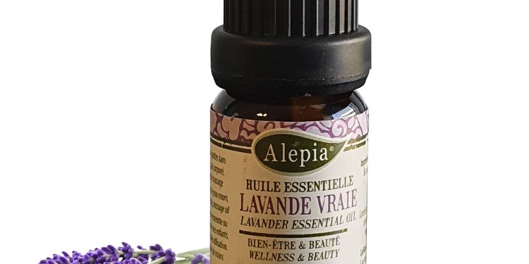 découvrez l'huile essentielle de lavande alepia en flacon de 30ml, idéale pour la relaxation, le bien-être et les soins naturels de la peau.